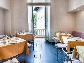 Collina Otel 2*