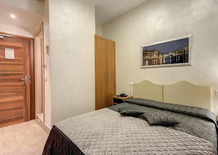 Otel Collina